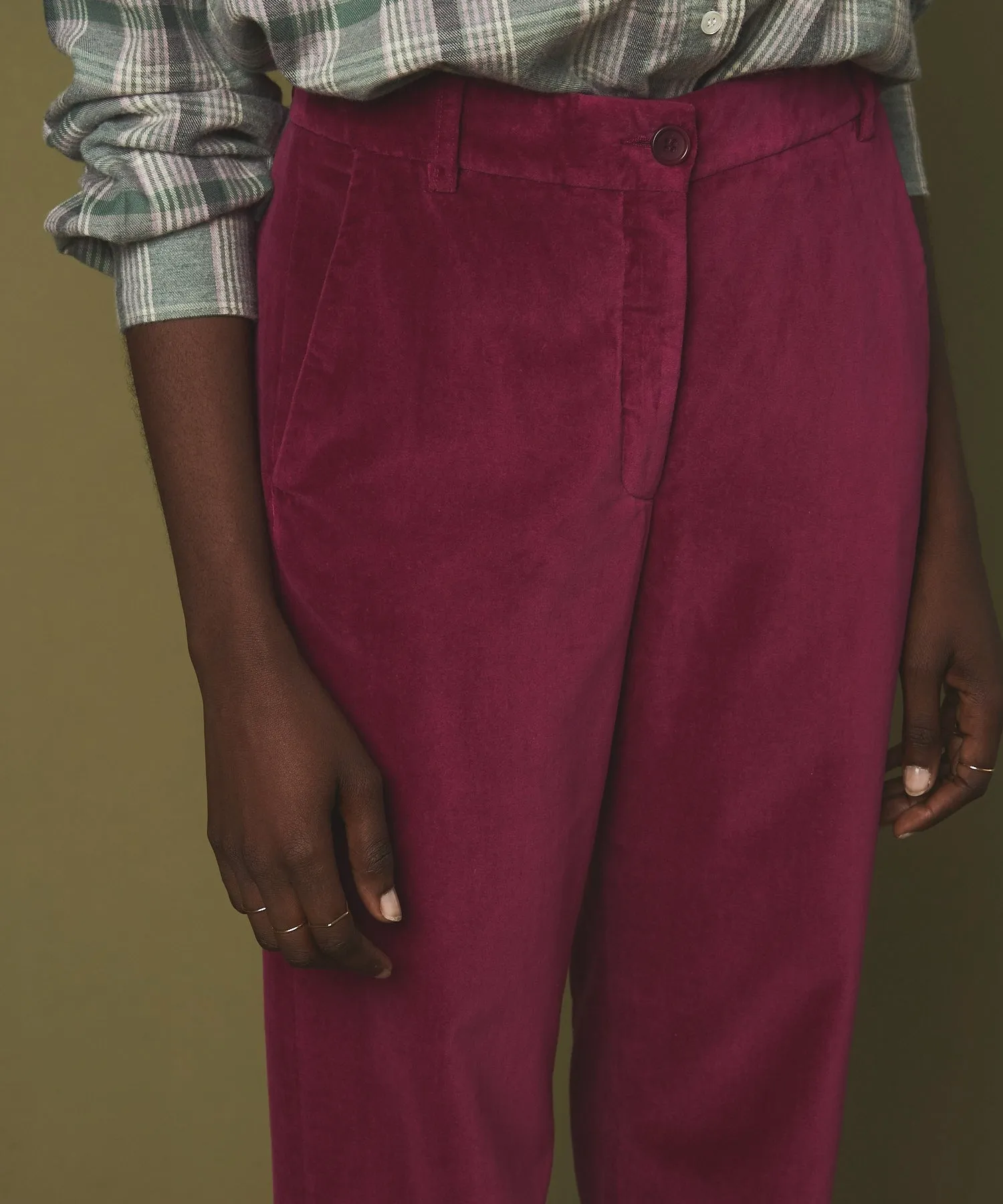 Magenta Corduroy Prago Pants by Hartford Paris