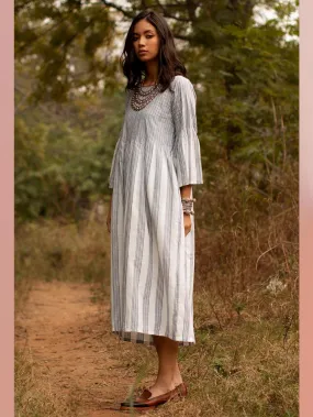Payal Pratap   -   Tunic Ethel  I  Pleated Yolk Tunic With Hand Detailing At Neck